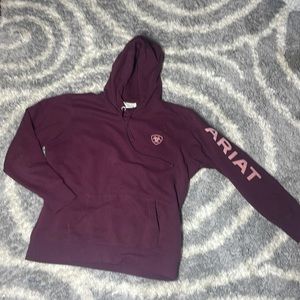 Ariat women’s hoodie small